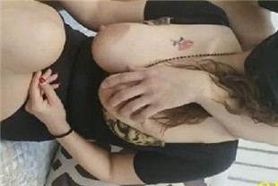 色儿子一天没干大奶妈妈觉得很难受