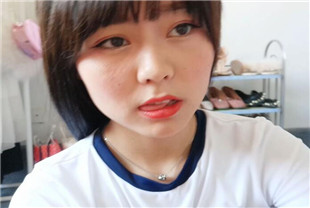 可爱萌妹笔芯小狐狸定制视频露脸
