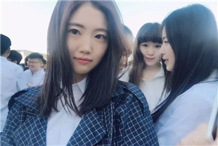 从酒吧掏回来的大胸美女喝醉了被无情玩弄