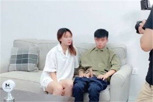 剧情演绎之饥渴性慾店长强上处男同事羞射的第一次赵颖儿主演