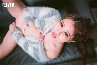 JVID潮吹喷发炮机抽插真实潮吹痴女小优虚脱喷潮干到腿软