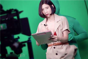 swag美尻气象主播被潜入的透明人弄到慾火难耐JSBY-0023黎儿lierbaby