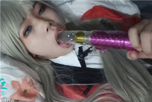 swag可爱萌妹子cosplay自慰自拍暴插白虎粉穴xiyakane