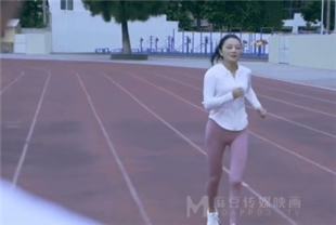 国产AV剧情-蜕变序曲之初识人间烟火-柯晓