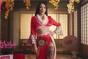 国产AV剧情-霸气女帝化身痴女-凌薇