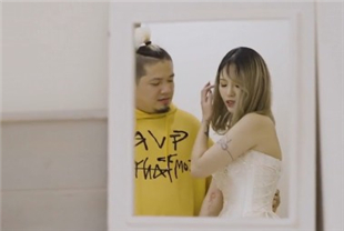 国产AV剧情-欲求不满的未婚妻-羽熙
