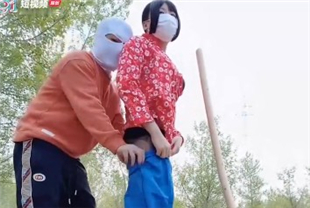 91丝姬-果地里老汉推车爆肏村花嫩穴