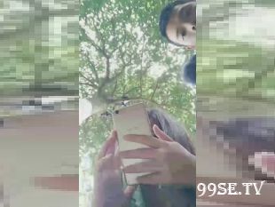 性感白嫩的美女车震少女制服