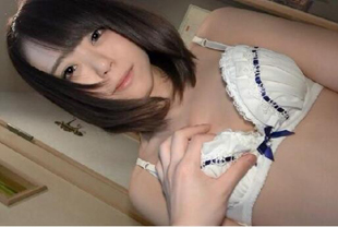 18岁的乃木坂班美少女