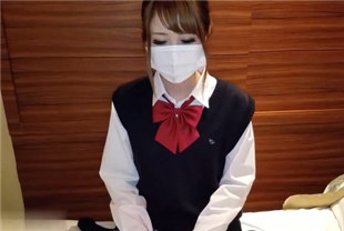 JK制服短裙美女爱玩具1-FC2-PPV-1400142