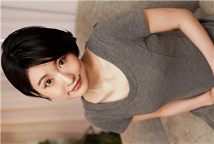 好朋友的白皙苗条女朋友-柚野琴美062522-001