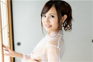 可爱的女人和透明的服装1-碧惠美102022-001