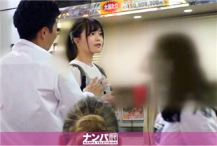 带上涩谷的超凡女孩到酒店接受采访-gana-2150