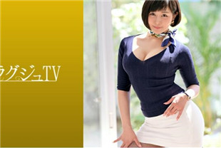 将肉棒夹在美丽的屁股的裂缝中的刺杀-森本玲奈LUXU-1133