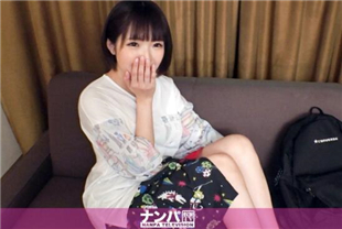 在回家的路上找到一个闹市区的女孩-gana-2171