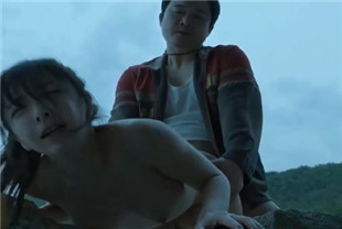 经典三级荒岛的女人做爱精剪