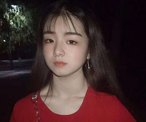 约炮迷人素颜小坦克