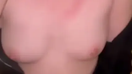 浙江高颜值女大学性爱私拍泄密深夜私房流出 第一视角特写厕所娇喘抽搐全过程