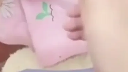 真实乱伦 趁着老爸上班强操韵味后妈 感受性感熟妇大尺度放纵忍忍不住内射 到时候怀孩子了到底算是谁的
