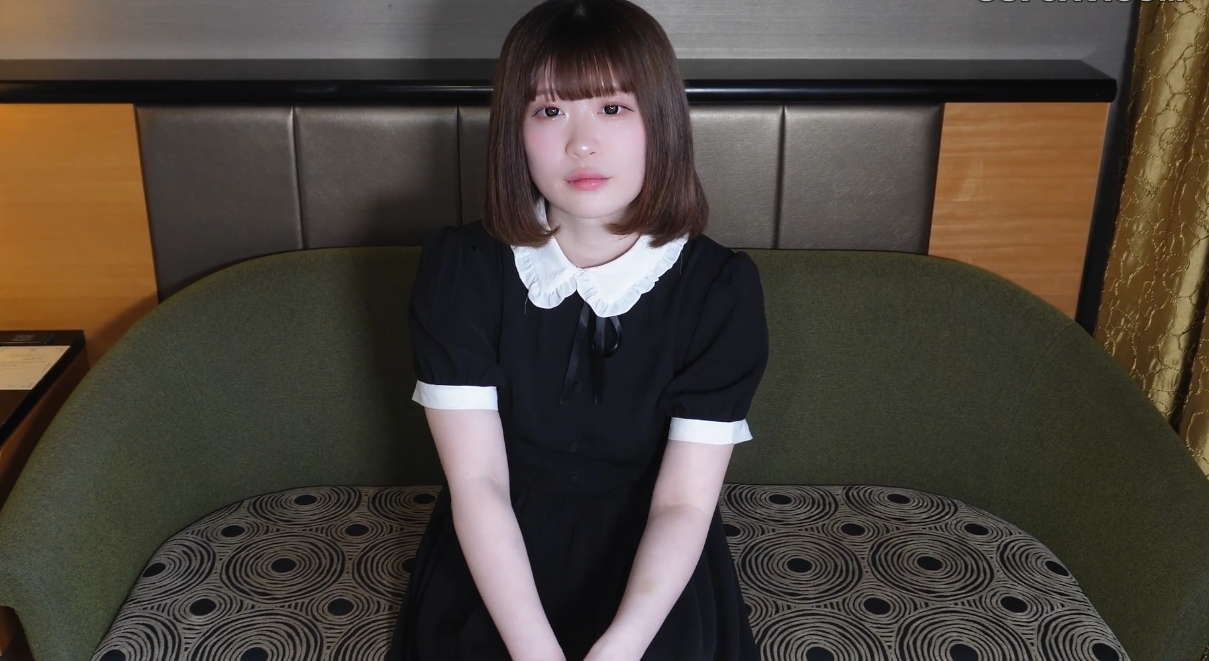 FC2-PPV-2872420-8 ※最新作【顔出し】【大量中出し】【伝説の女神降臨】18歳あやちゃん、中出しを拒み嫌がる天使
