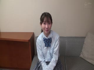 SKMJ-593 うぶな女子校生が初めての痴漢我慢 どんなに怖くても、感じちゃっても絶対声出しちゃダメ！拒んでい