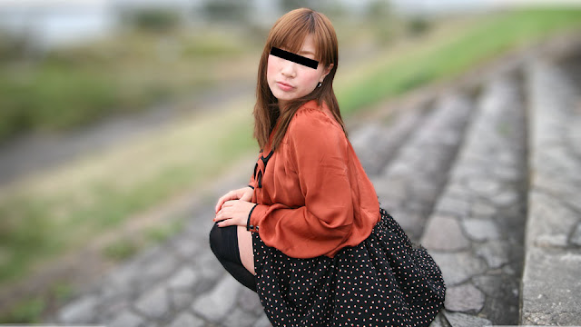 10musume_110724_01_彼氏とのケンカでやけくそになった巨乳美女をお持ち帰りしました！_前編