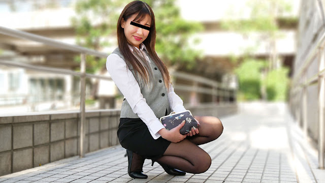 10musume_092324_01__外回りが終わって会社に戻らずホテルへ直行する上司と部下